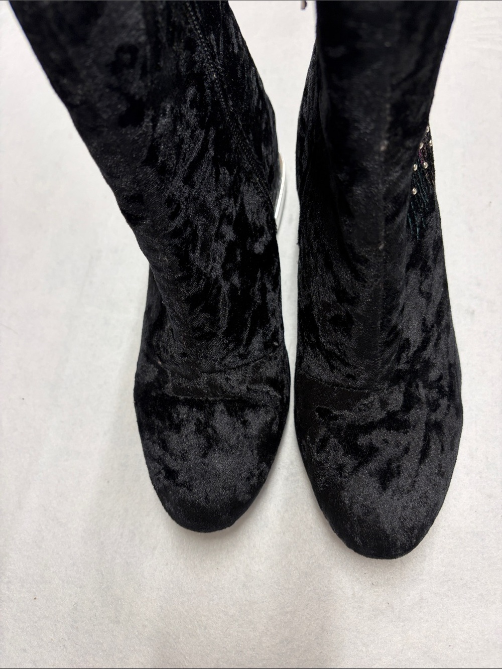 Design Lab Lord & Taylor Black Velvet Ankle Boots Purple&Teal studded Embroidery - Picture 8 of 10